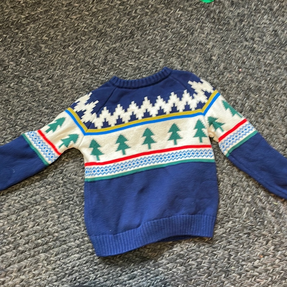 Hanna Andersson boys size 5 Christmas Sweater smoke-free pet free home